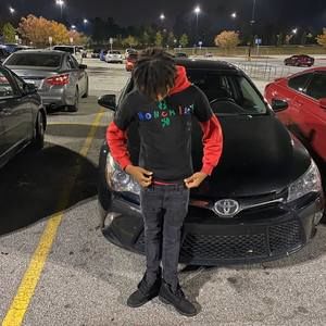 Meet your Posher, Jovani